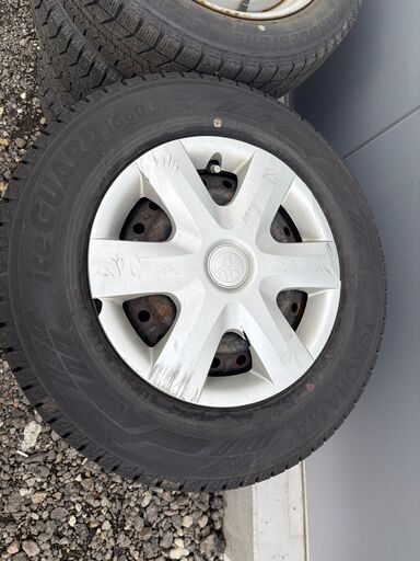 トヨタ純正鉄ホイール付き！！155/80R13　スタッドレス！！　パッソ等に！１