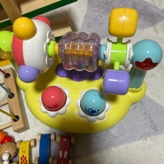 子どもおもちゃまとめ売りの画像