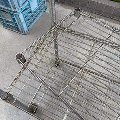 キャスター付き　スチールラックの画像