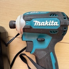 マキタ18.8v インパクトドライバーの画像