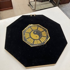 H2510-518 風水八角形鏡 壁掛けミラー 中古の画像