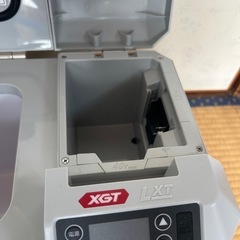 マキタ　コードレス冷温庫　CW003G 未使用　付属品完備の画像