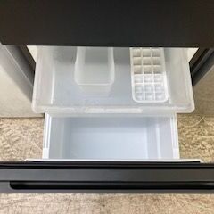 ID:698772　冷蔵庫２３６L　ヤマダ電機　２０２２年製の画像