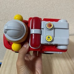 アンパンマン おしゃべり消防車の画像
