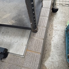 商談中］金属製　棚　の画像