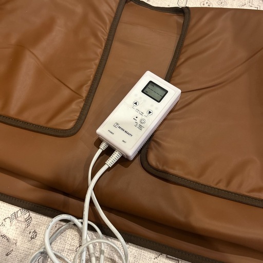 エステ　整体　ヒートマット