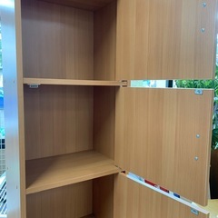 美原店　5段　扉付き　収納庫　ドア付きの画像