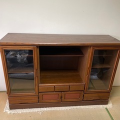 木製テレビラックの画像