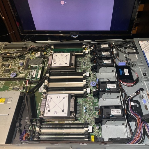 AI ベアボーンサーバー IBM 3550 M5