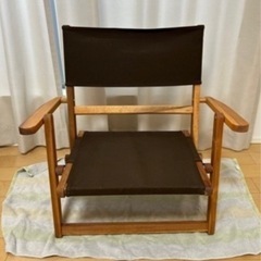 ニトリ　木製ローチェア　折りたたみの画像
