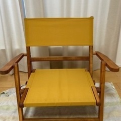 ニトリ　木製ローチェア　折りたたみの画像