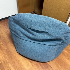 ソファの画像
