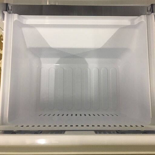 25000  一人暮らし2D冷蔵庫　つけかえどっちもドア SHARP 2019年製 137L ◆大阪市内・東大阪市他 6,000円以