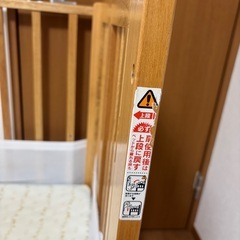 ベビーベッドの画像