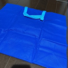 新品未使用　不織布のバッグの画像