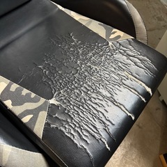 ゲーミングチェア（座面難あり）の画像