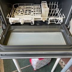 【リサイクルサービス八光】2021年製　パナソニック　食器洗い乾燥機 シルバー NP-TZ300-S  5人用 の画像