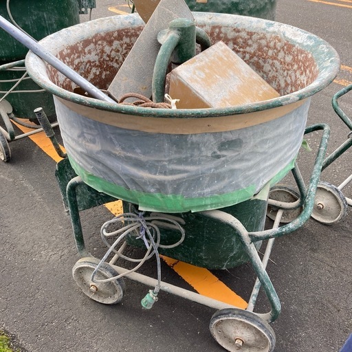 大型機械　モルタルミキサー