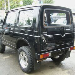 美車 ５年 ジムニー ＪＡ１１Ｖ リフトアップ ５速 エアコン パワステ ブラック塗装の画像