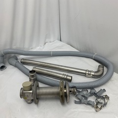 TOYOTOMI トヨトミ FF式石油ストーブ FF-V45N 2023年製 木造12畳/コンクリート16畳 温風ストーブの画像