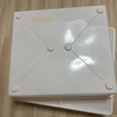 "引き渡し決定"IKEA DILLING 収納ケース 　ホワイト　透明　２個セットの画像