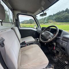 スバル サンバートラック 4WD・MT・低走行49,020km 車検2年付きの画像