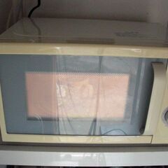 シンプル操作の電子レンジ　中古の画像