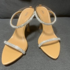 ZARA サンダルの画像