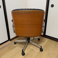 ジロフレックス　オフィスチェア革張りの画像