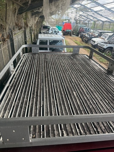 ランドクルーザー80 ルーフキャリア　アイバワークス