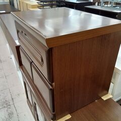 リユースのサカイ栃木店★ジモティ割あり★  収納棚 ブラウン W60.5×D45×H50.5 クリーニング済み TC11238の画像