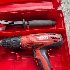 HILTI 充電ドリルの画像