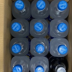 【予約済】 
12本　950ml アクエリアス11本　コーヒー1本　新品の画像