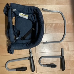 折りたたみ式 ポータブル ハイチェアの画像