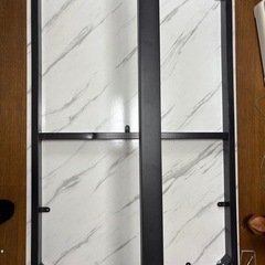 北欧風　ダイニング
テーブルの画像