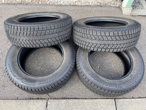 スタッドレス  225/65R17