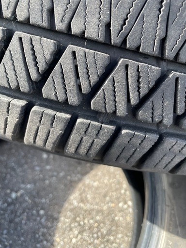 スタッドレス  225/65R17