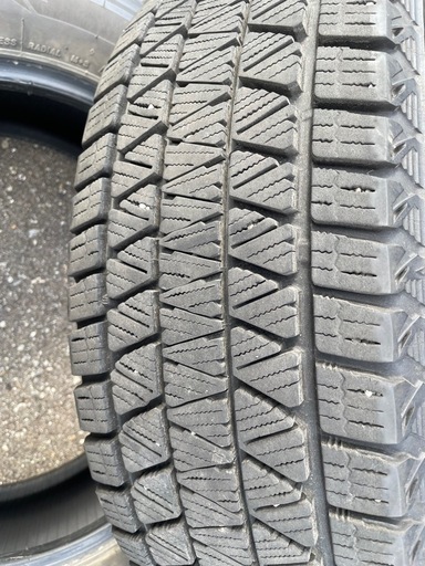スタッドレス  225/65R17