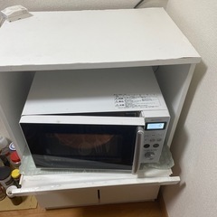 🚨【最終処分！】アイリスオーヤマ製 電子レンジ ＋ 棚（ラック）無料セット 🚨の画像