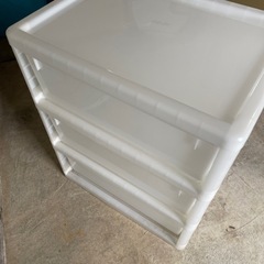 【美品】3段プラスチック収納ケースの画像