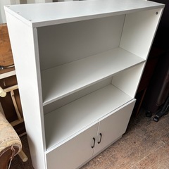 収納家具の画像