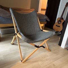 折りたたみ椅子（引き取り中)の画像