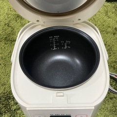 炊飯器の画像