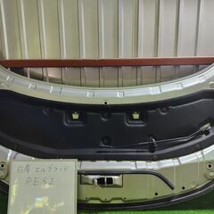 日産 NISSAN エルグランド PE52 ボンネットの画像