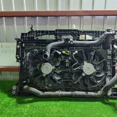 日産 NISSAN エルグランド PE52 ラジエータコアサポートの画像