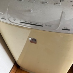 空気清浄機の画像