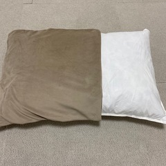 【美品】無印良品 枕+枕カバーの画像