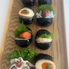 キッチンカーておむすび、唐揚げの販売ですの画像