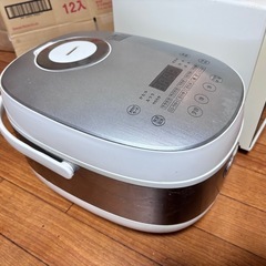 電子レンジ炊飯器セットの画像