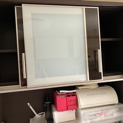 食器棚の画像